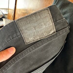 Levi's black jeans